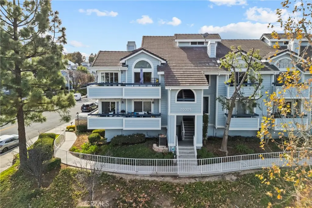 20305 Rue Crevier #585, Canyon Country, CA 91351 - #1
