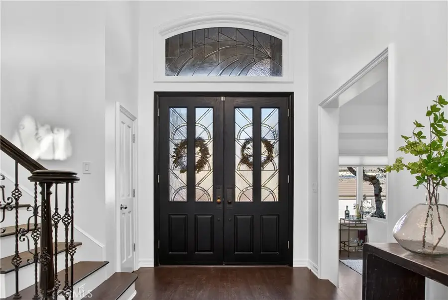 24762 Calvert Street, Woodland Hills, CA 91367 - Image #3