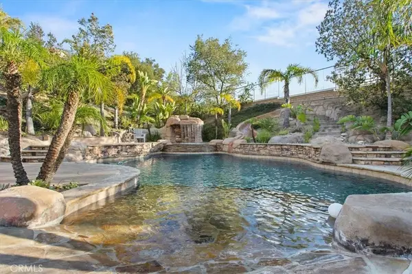 3308 Crosspointe Court, Simi Valley, CA 93065