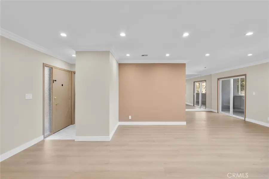 1126 N Central #101, Glendale, CA 91202 - #2