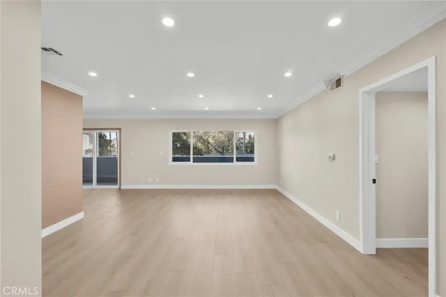 1126 N Central #101, Glendale, CA 91202 - #3