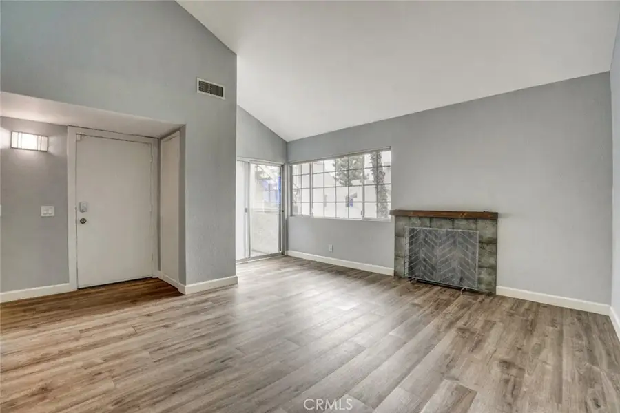 20155 Keswick #209, Winnetka, CA 91306 - Image #2