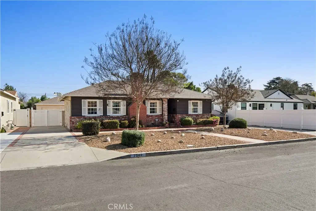 7542 Gaviota, Van Nuys, CA 91406 - Image #1