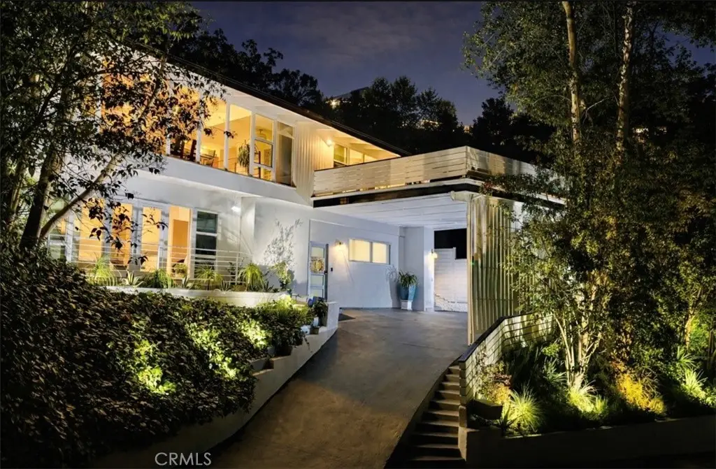 3839 Davana Road, Sherman Oaks, CA 91423 - Image #1