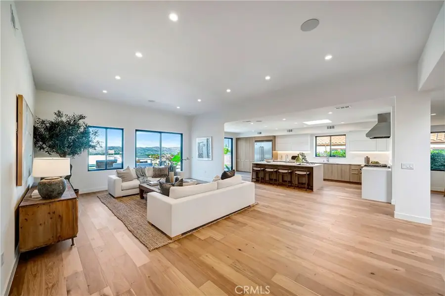 24247 Park Granada, Calabasas, CA 91302 - Image #2