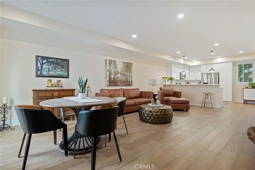 44 Coronado Street #202, San Buenaventura Ventura, CA 93001 - #1