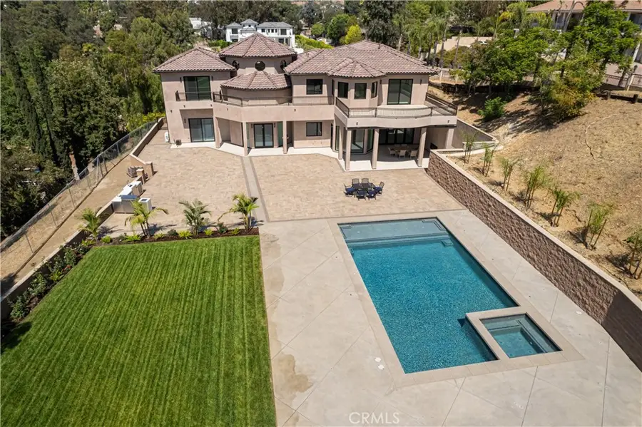 10521 Mary Bell Avenue, Shadow Hills, CA 91040 - Image #3