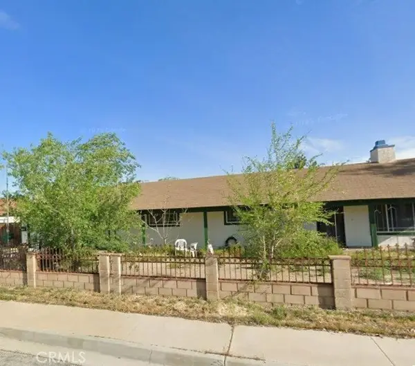 1135 E Nugent, Lancaster, CA 93535