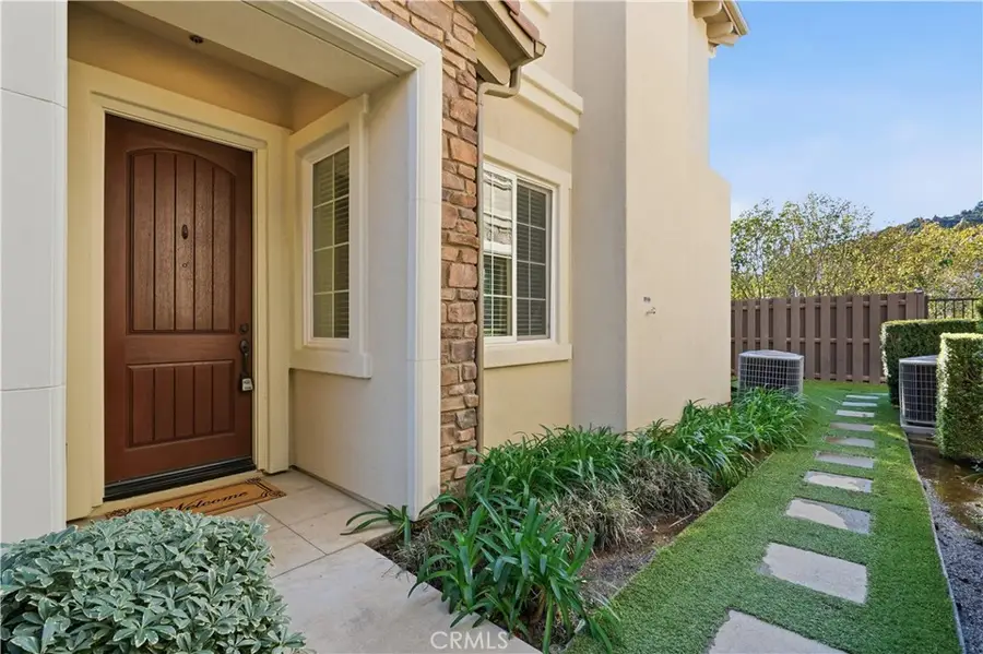 11549 Verona, Chatsworth, CA 91311 - #2