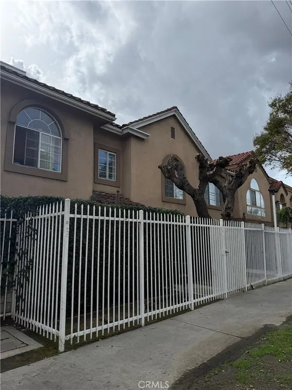 15044 Nordhoff Street #8, North Hills, CA 91343