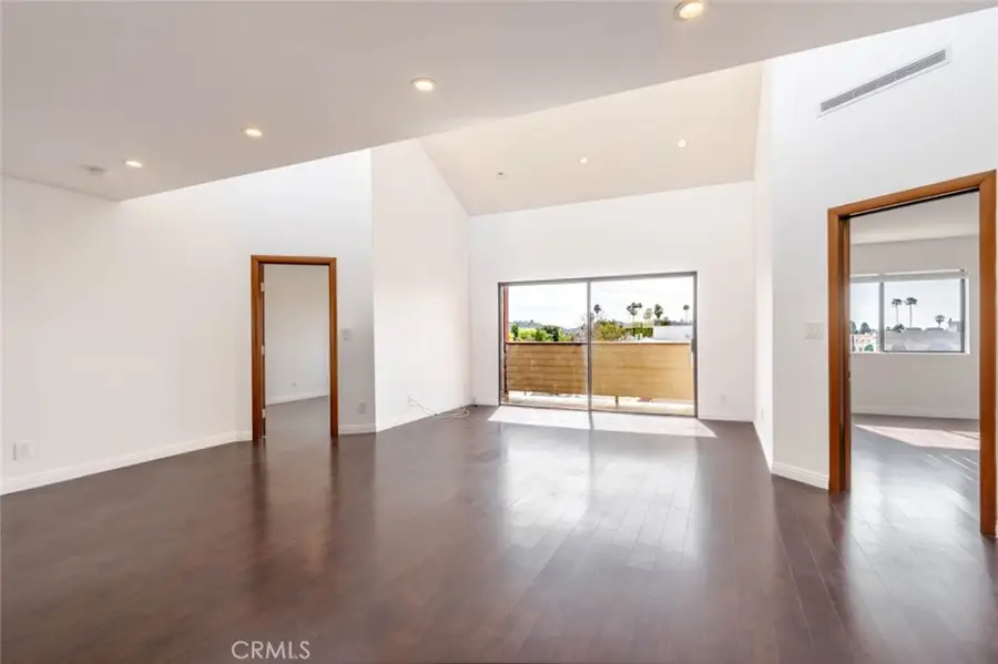 111 N Everett #306, Glendale, CA 91206 - #3