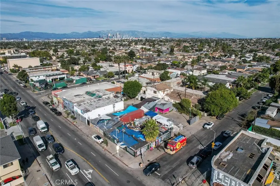 5718 S Western Avenue, Los Angeles, CA 90062 - #2