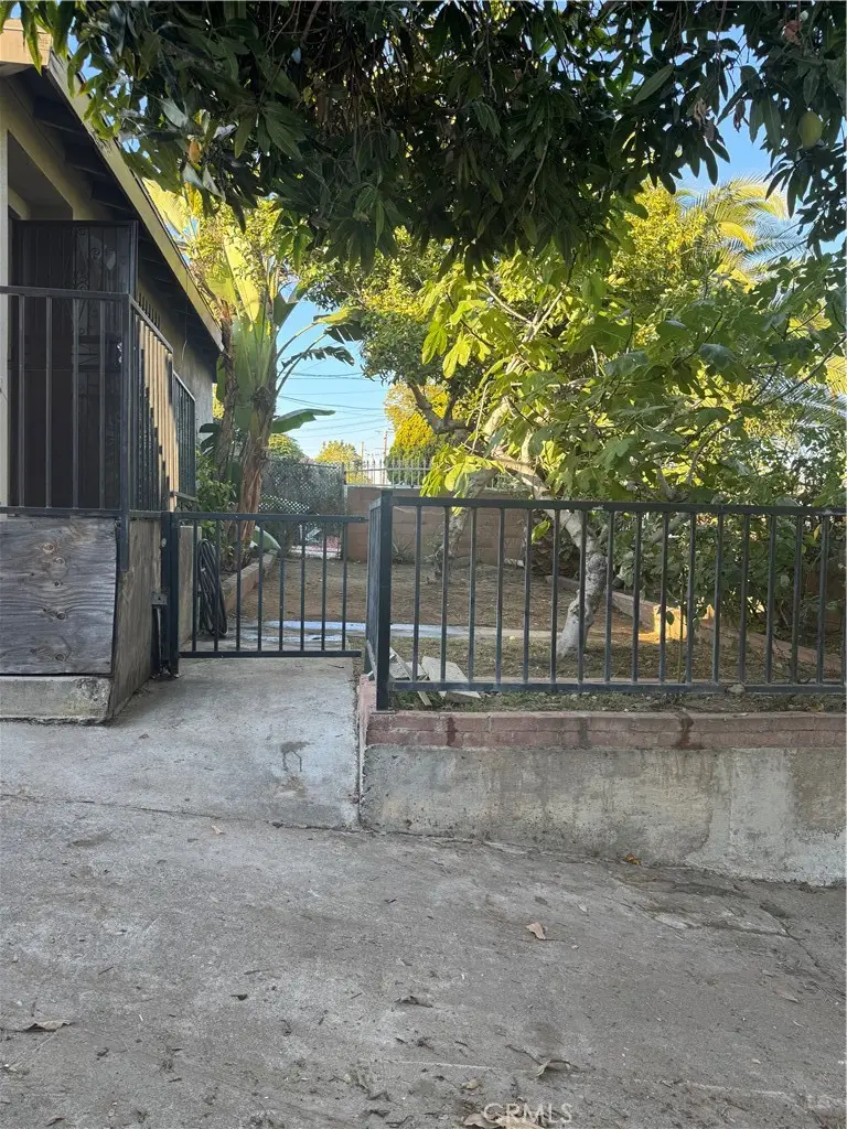 529 S Sydney, East Los Angeles, CA 90022 - #3