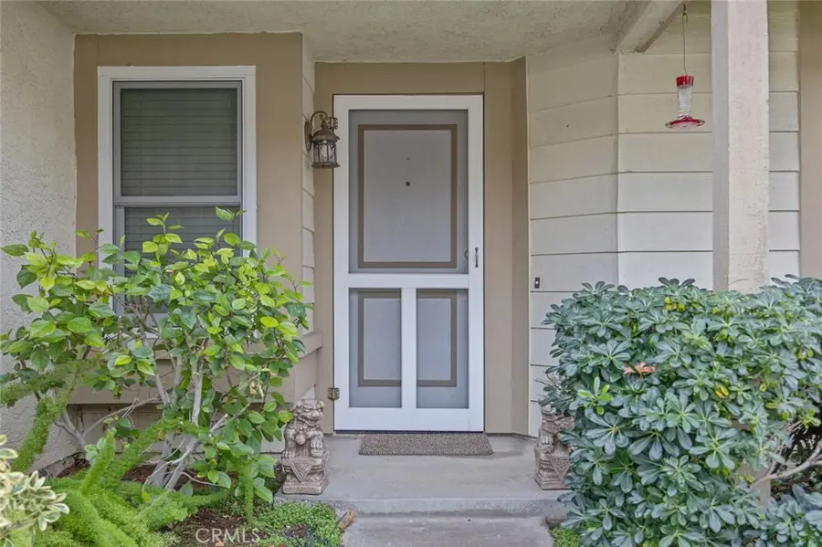 27864 Wakefield, Castaic, CA 91384 - #2