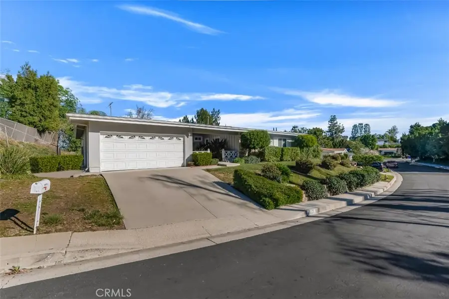 5932 Pat Avenue, Woodland Hills, CA 91367 - #3