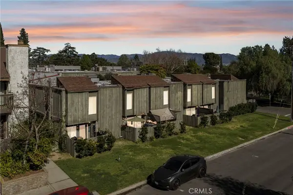 11607 Acama Street, Studio City, CA 91604