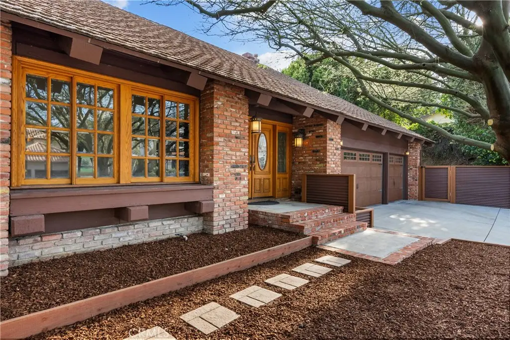 11926 Rexbon, Granada Hills, CA 91344 - #1