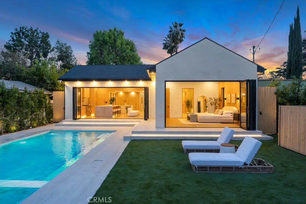 11107 Kling Street, North Hollywood, CA 91602 - #1