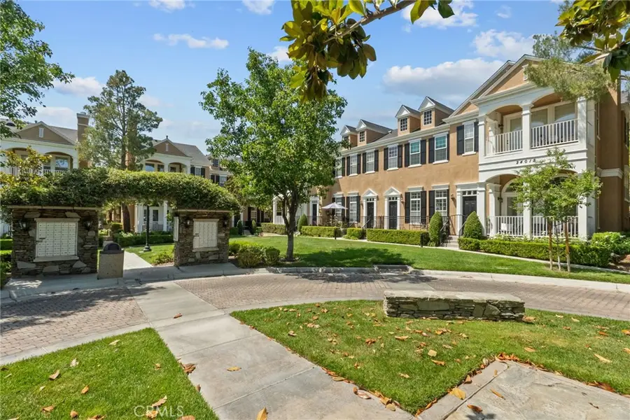 24012 Bridgeport Lane #12, Valencia, CA 91355 - #2