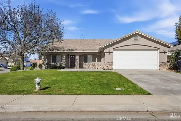 11130 New Forest, Bakersfield, CA 93312