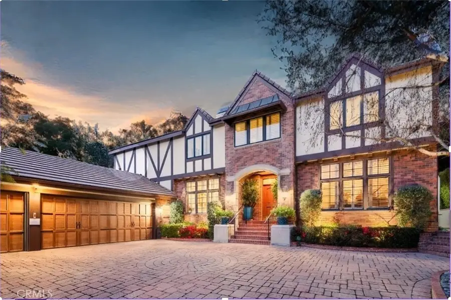 4428 Woodley Avenue, Encino, CA 91436 - #3