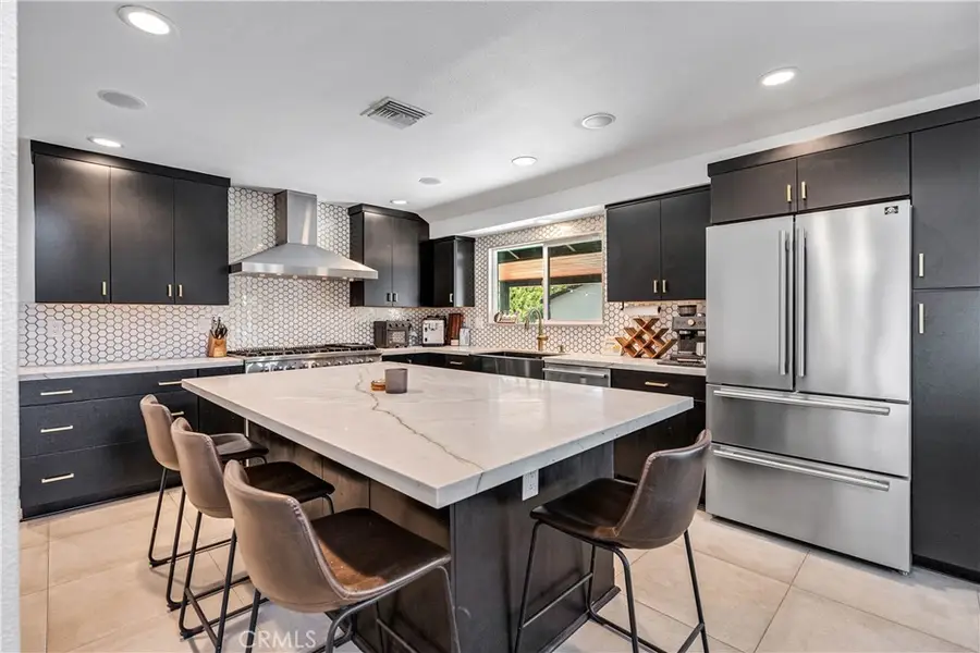 7702 De Soto, Canoga Park, CA 91304 - #2