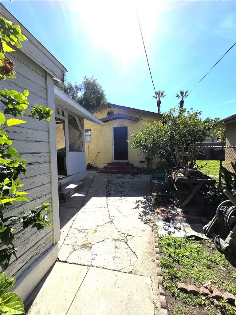 2482 Pomeroy Ave, Los Angeles, CA 90033 - #2