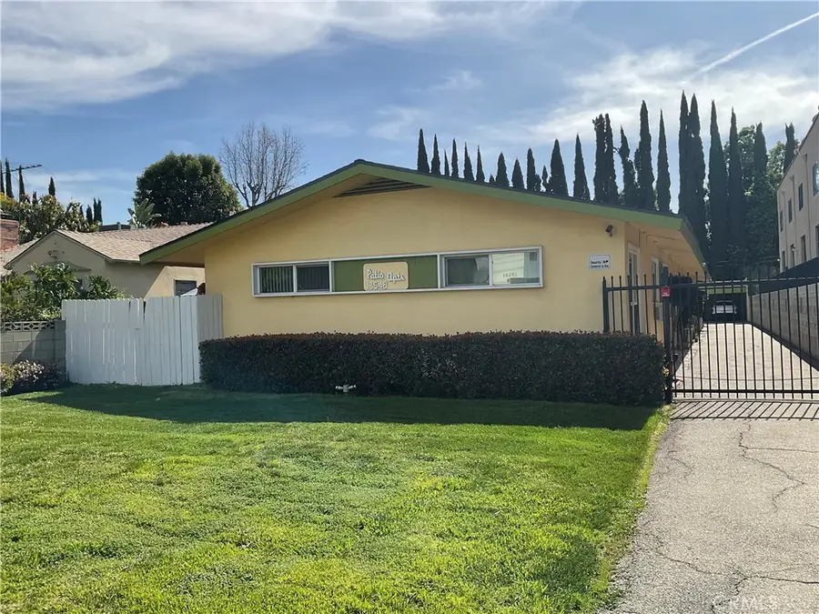 13548 Burbank, Sherman Oaks, CA 91401 - #2