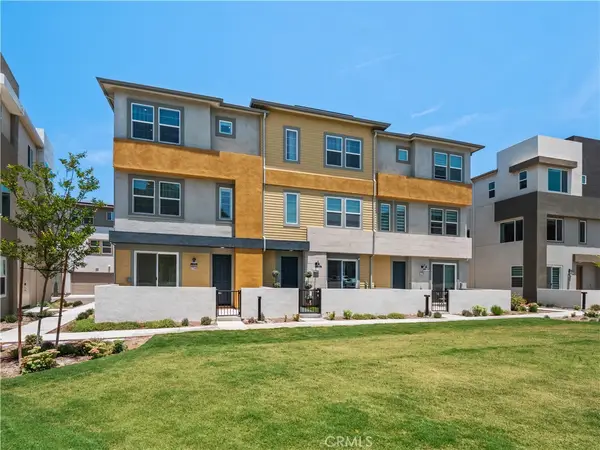 27148 Valley Oak Place, Valencia, CA 91381