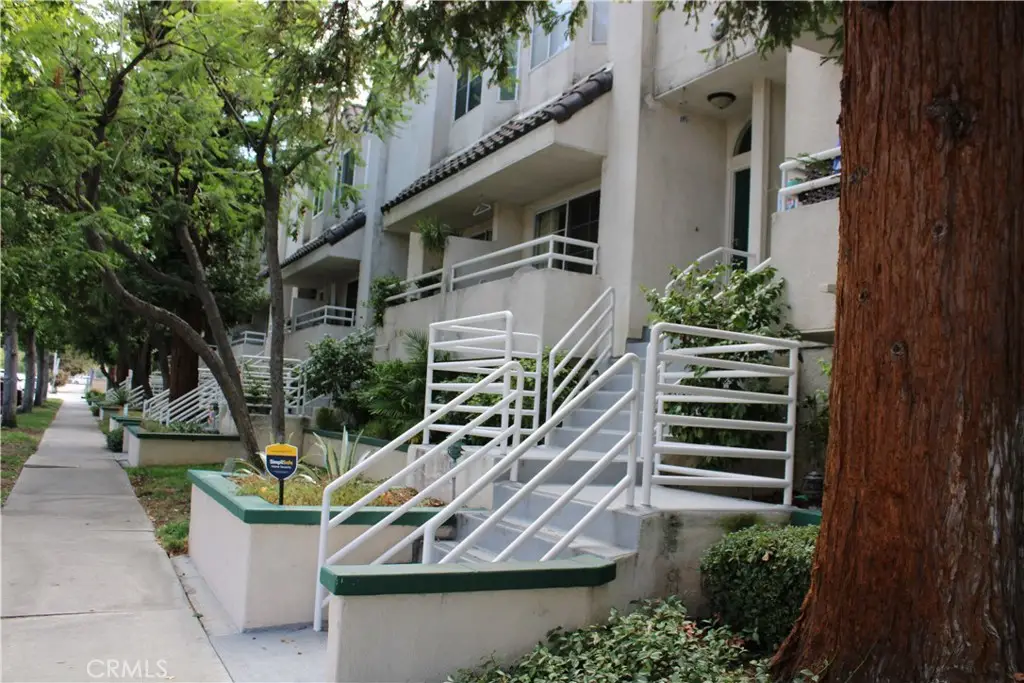 5145 Yarmouth #19, Encino, CA 91316 - #1