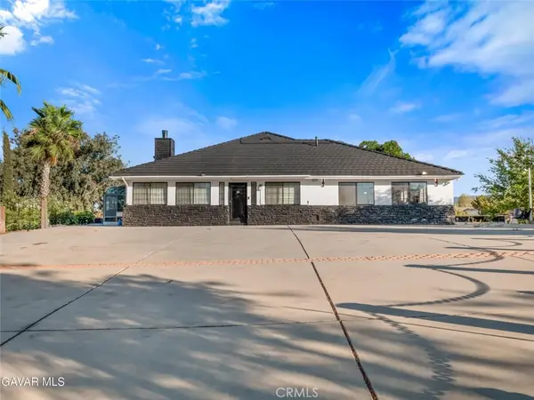 40646 27th Street W, Palmdale, CA 93551