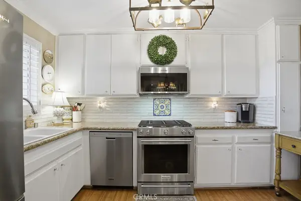 24485 Valle Del Oro #102, Newhall, CA 91321