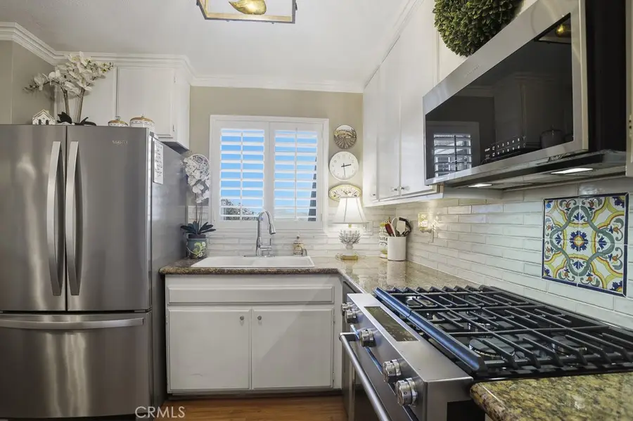 24485 Valle Del Oro #102, Newhall, CA 91321 - #2