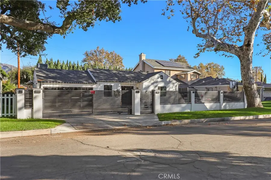 2240 N Parish, Burbank, CA 91504 - #3