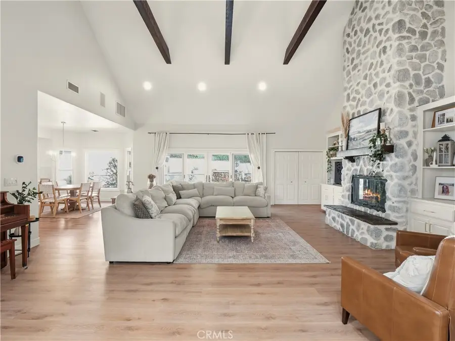 15341 Iron Canyon, Canyon Country, CA 91387 - #2