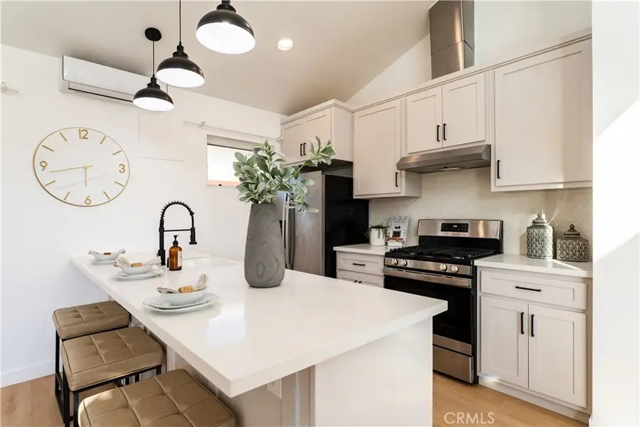 16122 San Fernando Mission Boulevard, Granada Hills, CA 91344 - #3