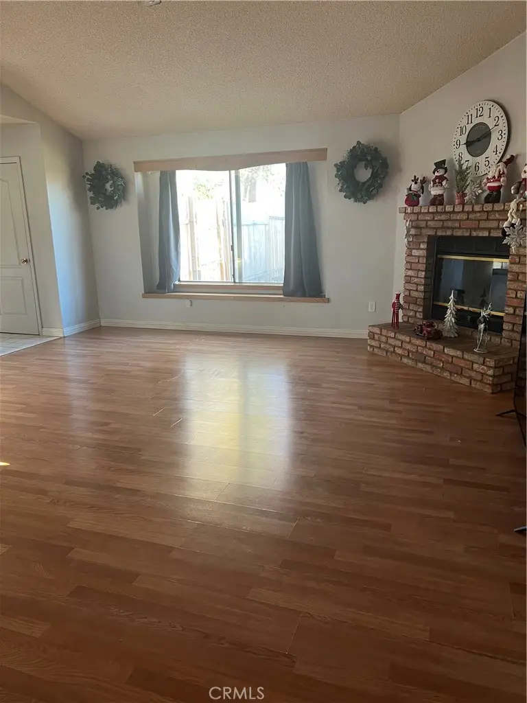 8873 Holly, California City, CA 93505 - #2