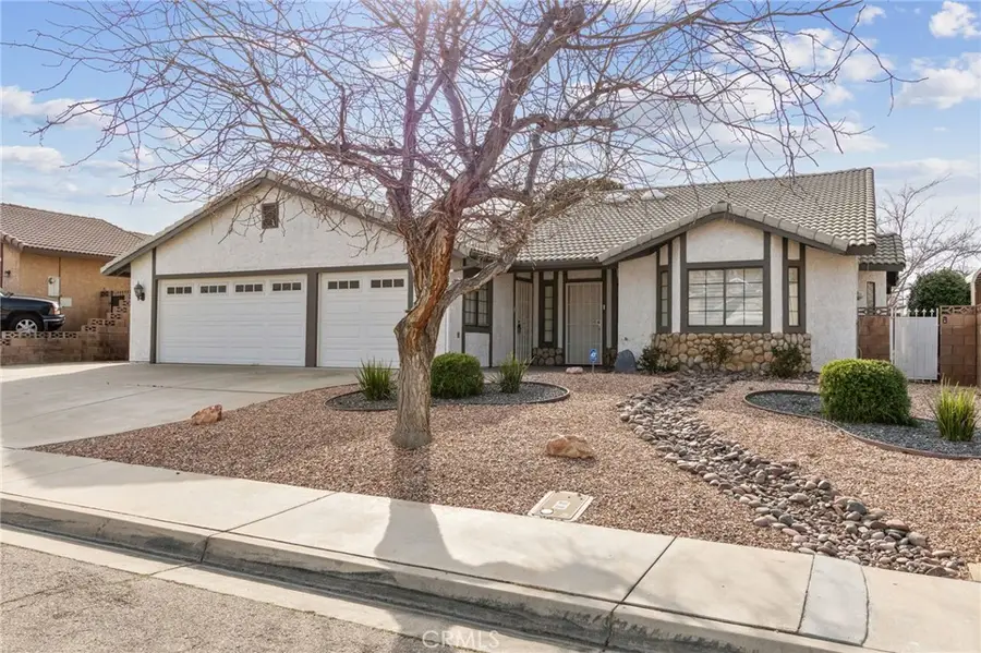 42307 61st St W, Lancaster, CA 93535 - #2