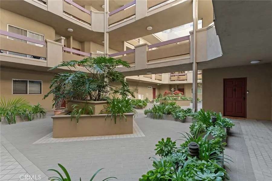 4301 Fulton Avenue #205, Sherman Oaks, CA 91423 - #2