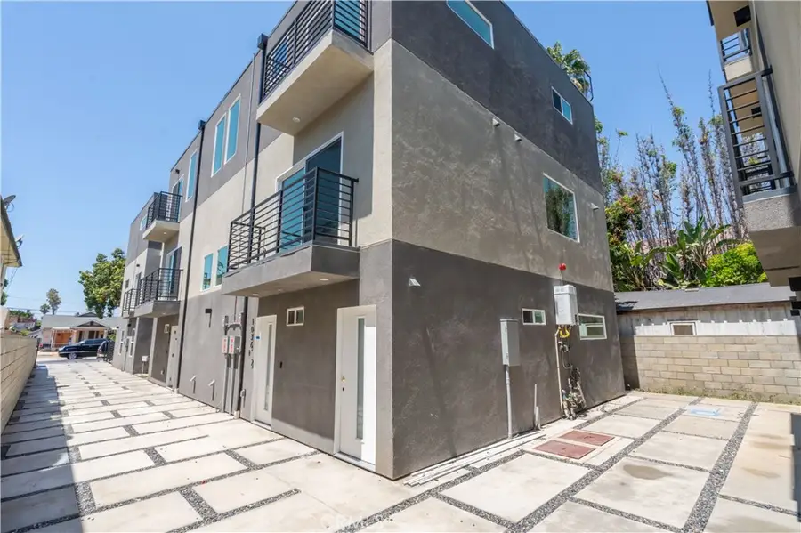 1032 N Oxford, Los Angeles, CA 90029 - #3