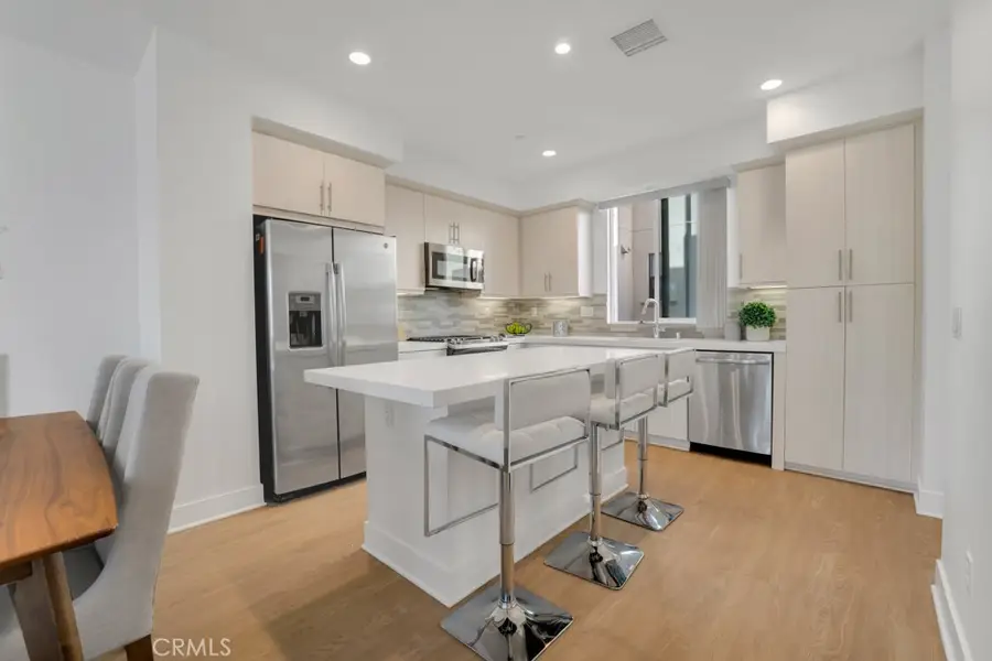 10832 W Riverton Court, North Hollywood, CA 91602 - #3