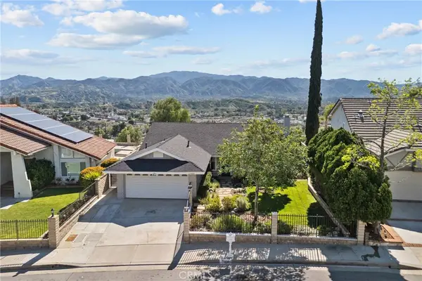 17050 Canvas, Canyon Country, CA 91387