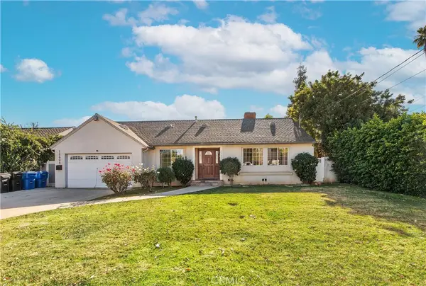 13608 Bassett Street, Valley Glen, CA 91405