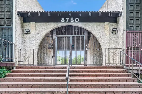 8750 Kester #31, Panorama City, CA 91402