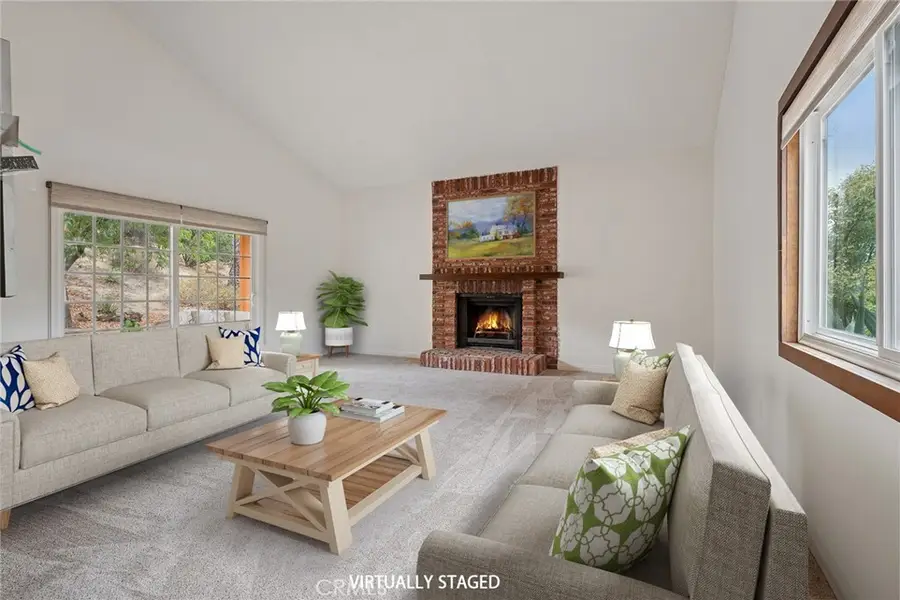 7254 Studio Road, Canoga Park, CA 91304 - #2