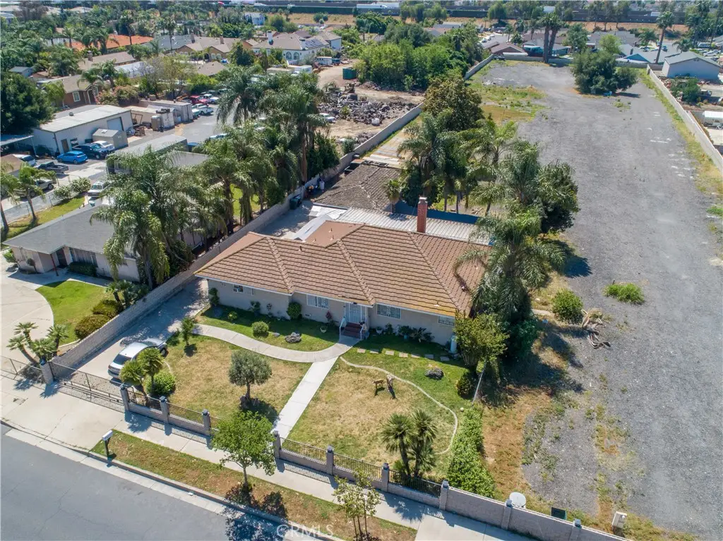 527 W Philadelphia, Ontario, CA 91762 - #1