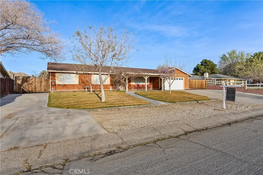 39443 162nd, Lake Los Angeles, CA 93591 - #2