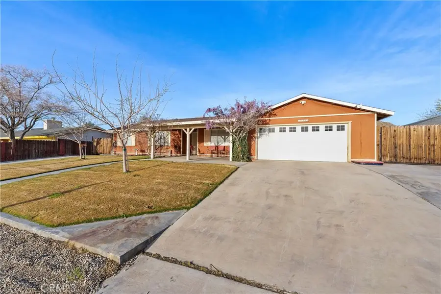 39443 162nd, Lake Los Angeles, CA 93591 - #3