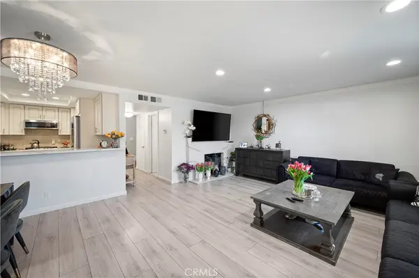 8435 Burnet #105, North Hills, CA 91343