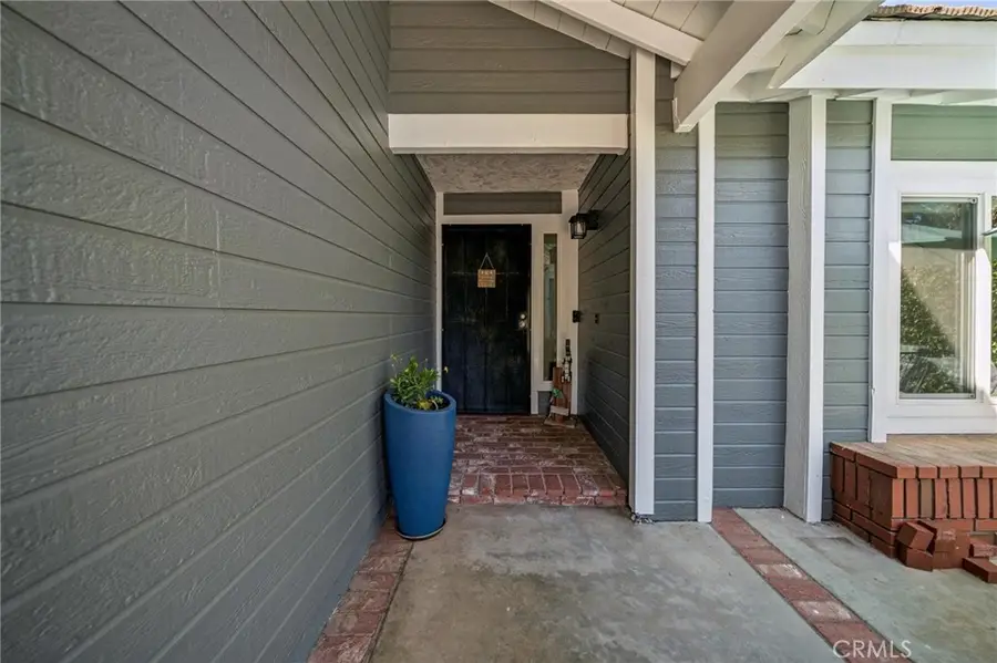 21955 Jeffers Lane, Saugus, CA 91350 - #3